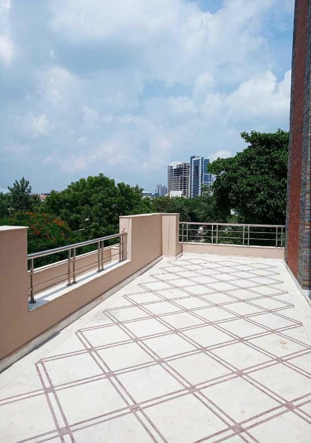 J P Residency Hotel Grander Noida Exterior foto